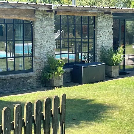 Chateau Pool House *
